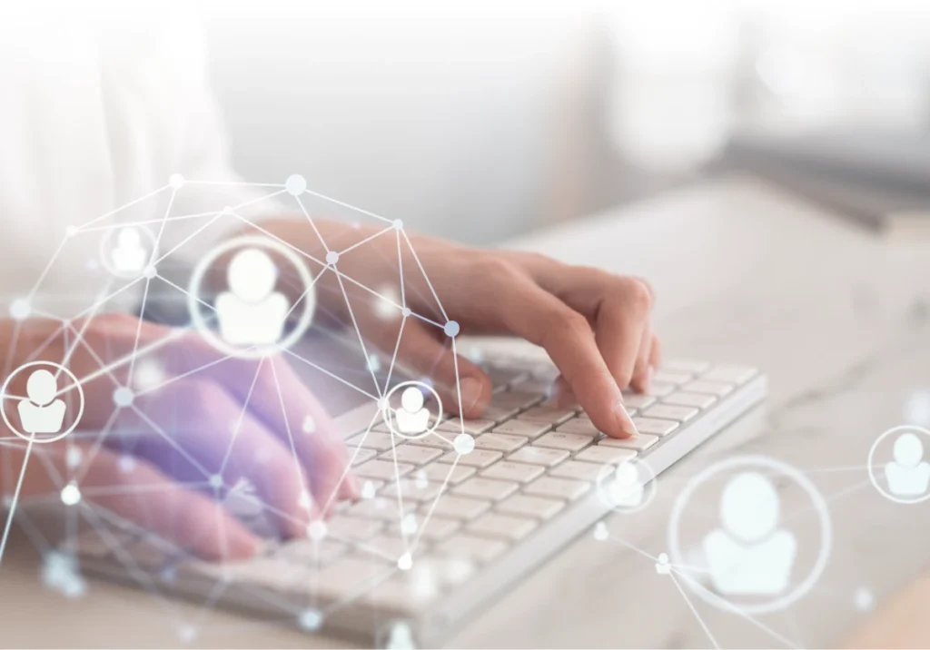 Programista Master Key tworzy dedykowane rozwiązanie IT